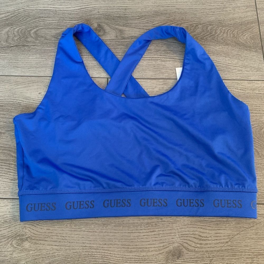 Guess woman’s sport bra with graphic design on bottom band